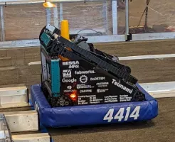 Team 4414, Hightide, doing a triangle frame.